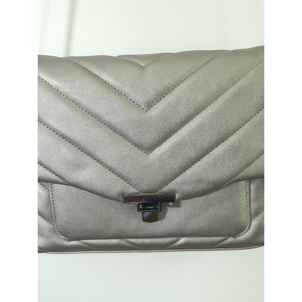 Quilted Metallic Silver Women's Clutch